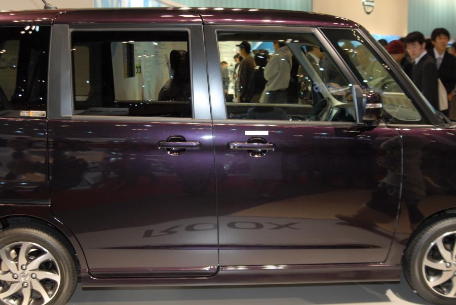  Nissan Roox 2010 года  (фото 3 из 23)
